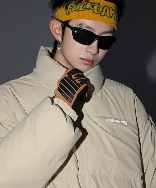 Ressaca(レサーカ)の「オーバーサイズワンポイントロゴダウンジャケット(ダウンジャケット/コート・メンズ・ブラック/カーキ/オフホワイト・M/L/XL)」の4枚目の写真