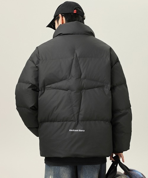 Ressaca(レサーカ)の「オーバーサイズワンポイントロゴダウンジャケット(ダウンジャケット/コート・メンズ・ブラック/カーキ/オフホワイト・M/L/XL)」の12枚目の写真