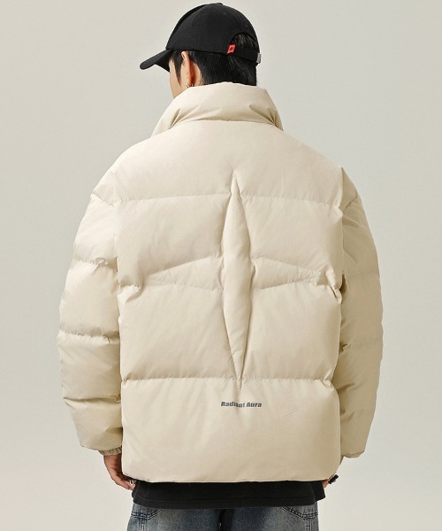 Ressaca(レサーカ)の「オーバーサイズワンポイントロゴダウンジャケット(ダウンジャケット/コート・メンズ・ブラック/カーキ/オフホワイト・M/L/XL)」の8枚目の写真