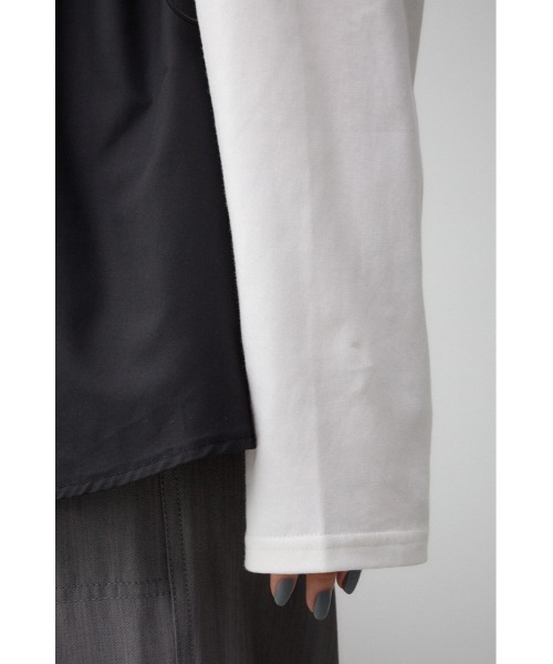 AZUL by moussy(アズールバイマウジー)の「ビスチェドッキングトップス(Tシャツ/カットソー・レディース・ブラック/カーキ/チャコールグレー・FREE)」の14枚目の写真