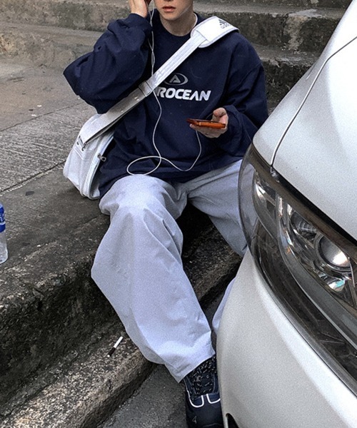 NOWLE(ノウル)の「【NOWLE】フロント プリント スポーツミックス プルオーバー(スウェット・メンズ・ネイビー・X-LARGE/LARGE/MEDIUM)」の10枚目の写真