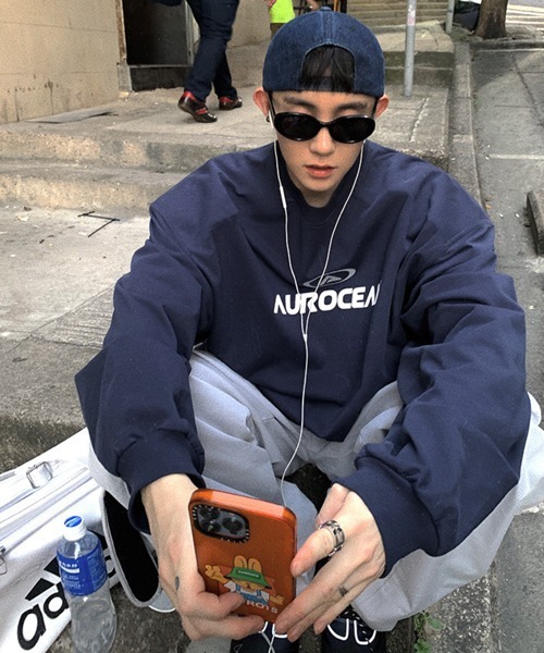 NOWLE(ノウル)の「【NOWLE】フロント プリント スポーツミックス プルオーバー(スウェット・メンズ・ネイビー・X-LARGE/LARGE/MEDIUM)」の11枚目の写真