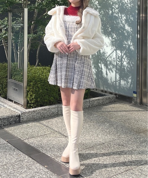 ファー付き千鳥プリーツキャミワンピース アンミール one way（ワンウェイ）の「ファー付きプリーツキャミワンピース
