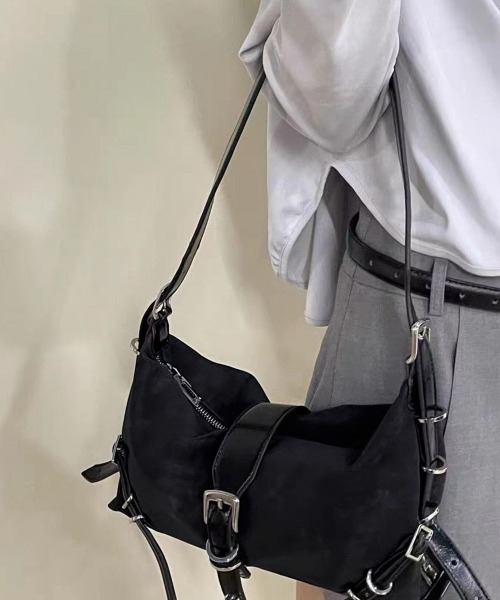 Miniministore(ミニミニストア)の「ヴィンテージ風2WAYバッグベルト付き鞄(ショルダーバッグ・レディース・シルバー/ブラック/ブラウン・FREE)」の10枚目の写真