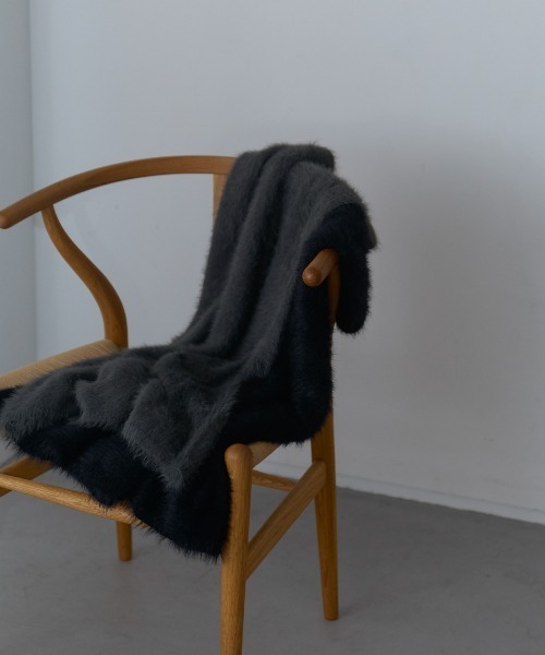 TRIANGLE PALETTE(トライアングルパレット)の「シャギーVネックベスト(ベスト・レディース・アイボリー/ダークグレー/ブラック・FREE)」の15枚目の写真