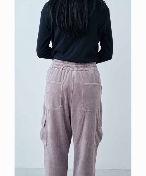 MEDE19F ベロアタッチの起毛フリースカーゴパンツ（カーゴ