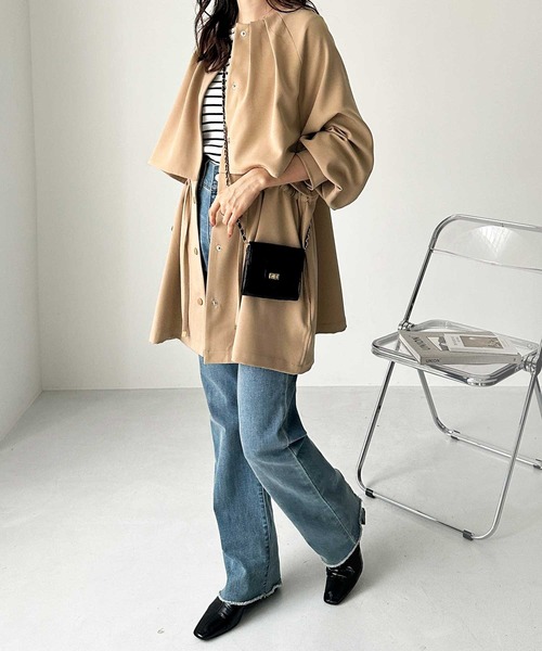 GeeRA（ジーラ）の「ケープデザインミドル丈トレンチコート（トレンチコート・レディース・アイボリー/ベージュ・LARGE/MEDIUM）」の14枚目の写真