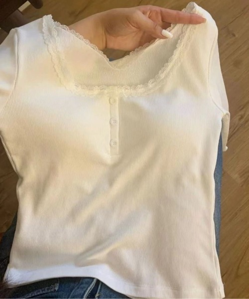 SHEPP(シープ)の「カップ付きレースリブロンT(Tシャツ/カットソー・レディース・グレー/アイボリー/ブラック/ホワイト・F)」の8枚目の写真