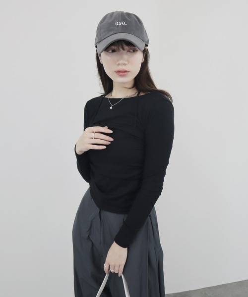 Reurie'(レウリィ)の「【ZOZO限定】ビスチェセットアップ風トップス/bustier setup like top 長袖 キャミソール ドッキング レイヤード 重ね着 シンプル きれいめ カジュアル 韓国 アイボリー グレー ブラック(Tシャツ/カットソー・レディース・グレー/ブラック/アイボリー・FREE)」の2枚目の写真