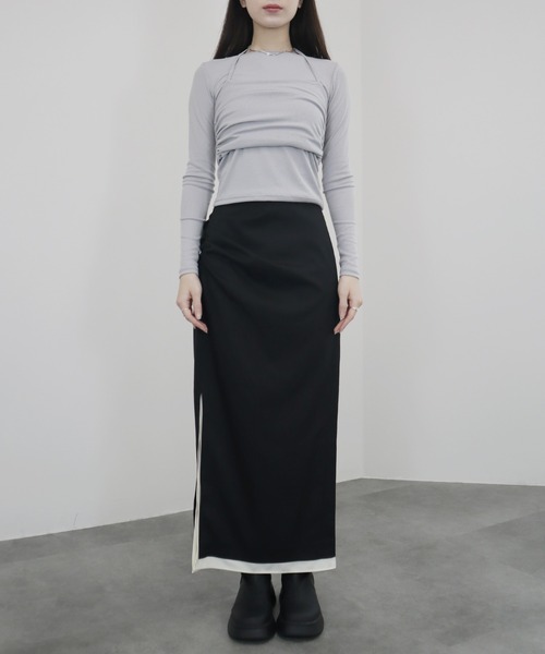 Reurie'(レウリィ)の「【ZOZO限定】ビスチェセットアップ風トップス/bustier setup like top 長袖 キャミソール ドッキング レイヤード 重ね着 シンプル きれいめ カジュアル 韓国 アイボリー グレー ブラック(Tシャツ/カットソー・レディース・グレー/ブラック/アイボリー・FREE)」の11枚目の写真
