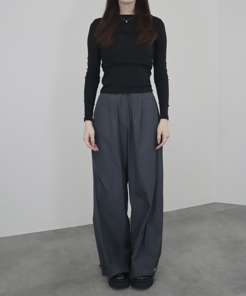 Reurie'(レウリィ)の「【ZOZO限定】ビスチェセットアップ風トップス/bustier setup like top 長袖 キャミソール ドッキング レイヤード 重ね着 シンプル きれいめ カジュアル 韓国 アイボリー グレー ブラック(Tシャツ/カットソー・レディース・グレー/ブラック/アイボリー・FREE)」の16枚目の写真