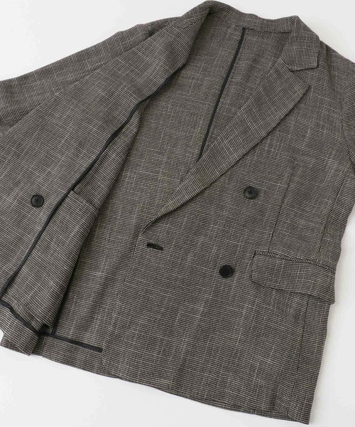 URBAN RESEARCH ROSSO WOMEN（アーバンリサーチ　ロッソ）の「カラミダブルジャケット（その他アウター・レディース・ブラック系その他/ホワイト系その他・38/36）」の17枚目の写真