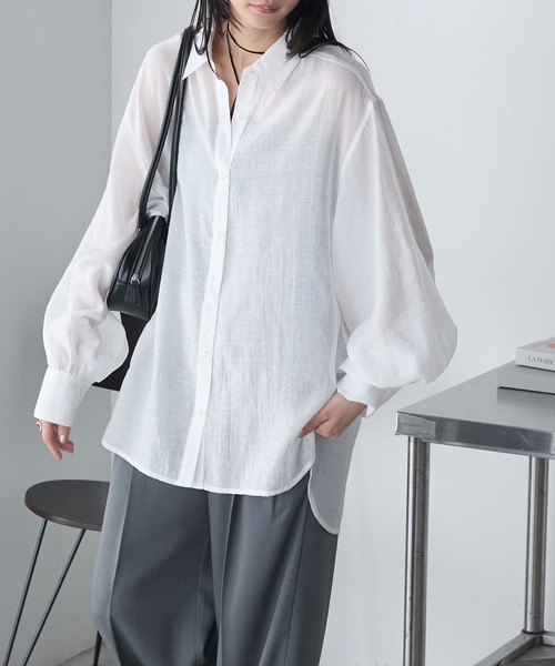 forksy.（フォルクシー）の「【forksy.】シアー ボリューム オーバーサイズ BIGシャツ（シャツ/ブラウス・レディース・チャコール/オフホワイト/グレー系/ブルー・FREE）」の6枚目の写真