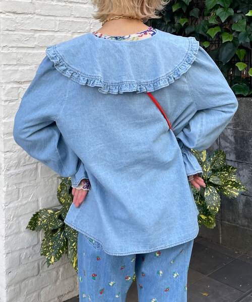 HELLO.SANFRANCISCO（ハローサンフランシスコ）の「【HELLO.SANFRANCISCO/ハローサンフランシスコ】ラッフルカラーデニムブラウス（シャツ/ブラウス・レディース・サックスブルー/ブルー・ONE SIZE）」の12枚目の写真