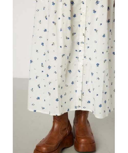 RODEO CROWNS WIDE BOWL（ロデオクラウンズワイドボウル）の「フラワーパターンフリルワンピース（ワンピース・レディース・レッド系その他/ホワイト系その他/ブルー系その他3・FREE）」の13枚目の写真