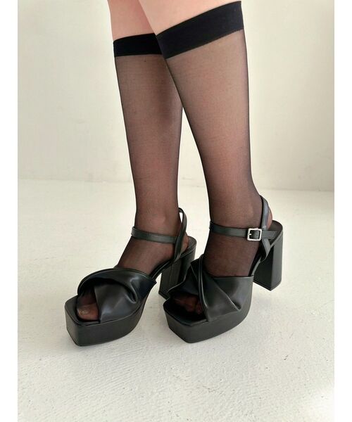 ツイスト厚底サンダル（サンダル）｜RESEXXY（リゼクシー）の