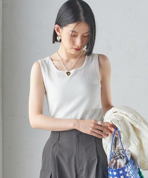 SHIPS(シップス)の「〈洗濯機可能〉2WAY ラメ タンクトップ(タンクトップ・レディース・ホワイト/ベージュ/ブラック/ブラウン/ダークグレー/ホワイト系・ONE SIZE)」の10枚目の写真