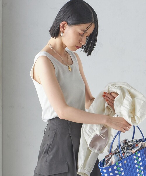 SHIPS(シップス)の「〈洗濯機可能〉2WAY ラメ タンクトップ(タンクトップ・レディース・ホワイト/ベージュ/ブラック/ブラウン/ダークグレー/ホワイト系・ONE SIZE)」の13枚目の写真