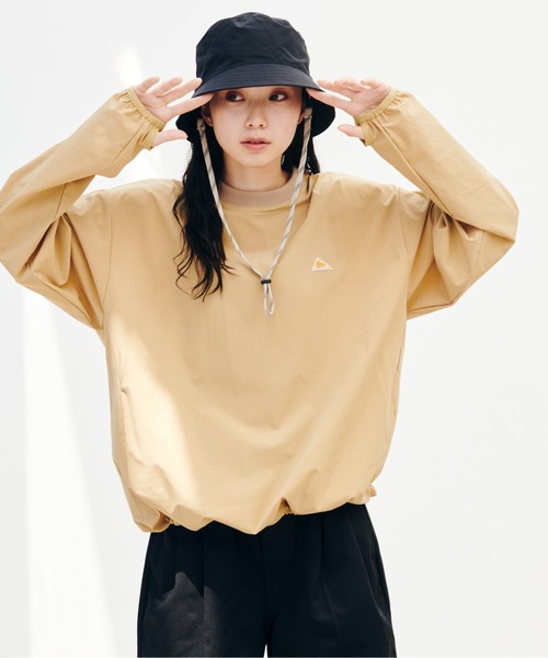 KELTY(ケルティ)の「ラッシュ コンフォート L/S ティーシャツ(その他トップス・レディース・ブラック/ベージュ/ブルー/チャコールグレー・L/M/S/XL)」の6枚目の写真
