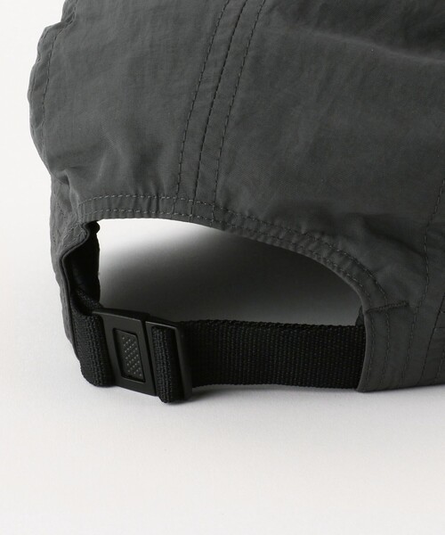 green label relaxing（グリーンレーベルリラクシング）の「2WAY コード付き キャップ 2 / CAP - UVカット -（キャップ・レディース・ナチュラル/ブラック/ダークグレー・FREE）」の20枚目の写真