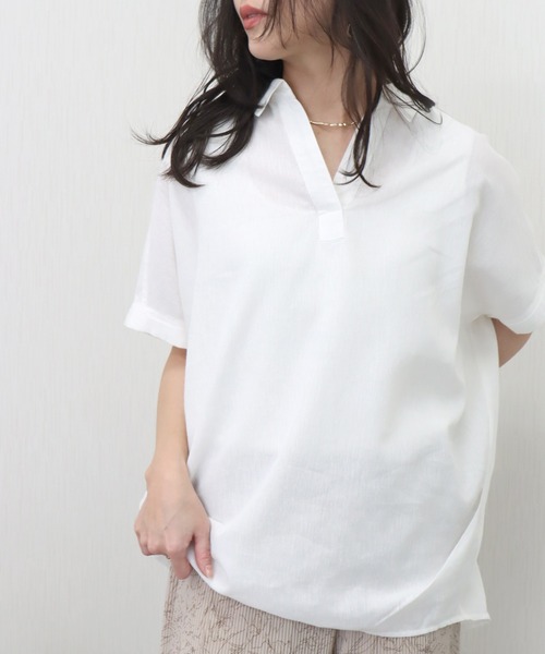 libelle more（リベル モア）の「やわさらリネン〈洗濯機可能・吸水速乾・UVカット〉無地スキッパーシャツ（シャツ/ブラウス・レディース・ベージュ/ネイビー/ラベンダー/オフホワイト/セージグリーン/レモンイエロー・M/L）」の12枚目の写真