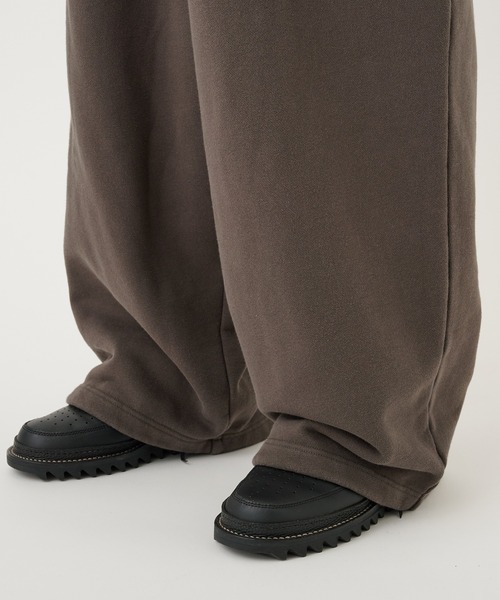 BASICKS（ベイシックス）の「Fade Large Fit Sweat Trouser（スウェットパンツ・メンズ・グレー/ブラック・SMALL/MEDIUM）」の9枚目の写真