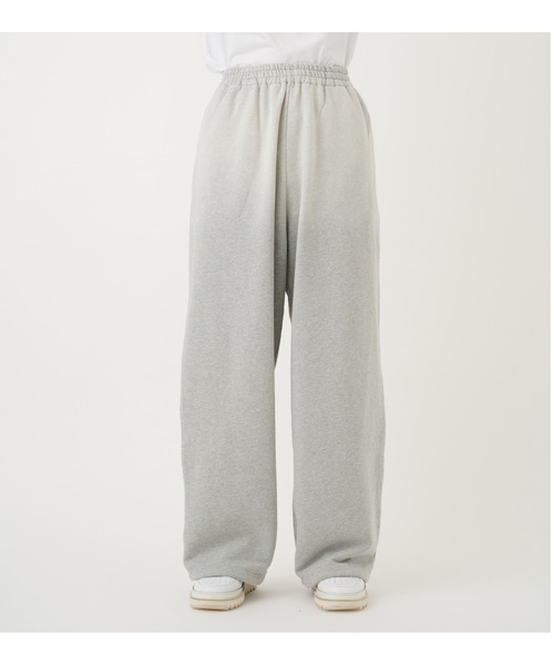BASICKS（ベイシックス）の「Fade Large Fit Sweat Trouser（スウェットパンツ・メンズ・グレー/ブラック・SMALL/MEDIUM）」の16枚目の写真