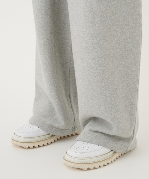 BASICKS（ベイシックス）の「Fade Large Fit Sweat Trouser（スウェットパンツ・メンズ・グレー/ブラック・SMALL/MEDIUM）」の19枚目の写真