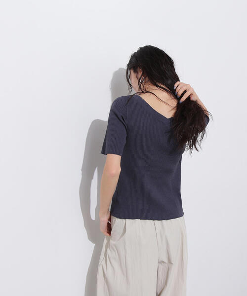 N.（N. Natural Beauty Basic）（エヌエヌナチュラルビューティーベーシック）の「前後２ＷＡＹ半袖ニット（ニット/セーター・レディース・グレー/オフホワイト/オレンジ・MEDIUM）」の6枚目の写真