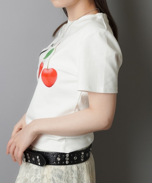 SPINNS(スピンズ)の「半袖ピタTシャツ/I LOVE フルーツ(Tシャツ/カットソー・レディース・ブラック系その他2/ブラック系その他/ホワイト系その他2/ホワイト系その他・ONESIZE)」の17枚目の写真