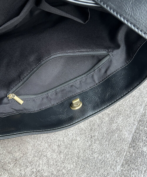 CPCM（シーピーシーエム）の「ターンロックPUショルダーバッグ（ショルダーバッグ・レディース・ブラック/ブラウン・FREE）」の3枚目の写真