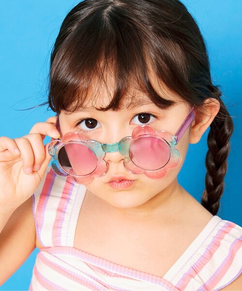 BREEZE(ブリーズ)の「キッズサングラス(フラワー・クリアレインボー)(サングラス・キッズ・マルチ・FREE)」の1枚目の写真