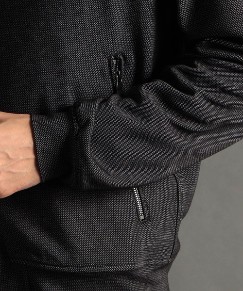 MONSIEUR NICOLE(ムッシュニコル)の「テクニカルドビー クルーネックブルゾン(MA-1・メンズ・ブラック/ネイビー/グレー・SMALL/MEDIUM/LARGE/X-LARGE)」の5枚目の写真