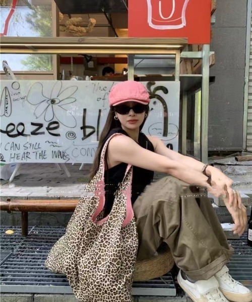 Ritzy（リッツィー）の「ウォッシュドデニム ハンチング帽（ハンチング/ベレー帽・レディース・パープル/ピンク/ブルー/ブラック・FREE）」の22枚目の写真