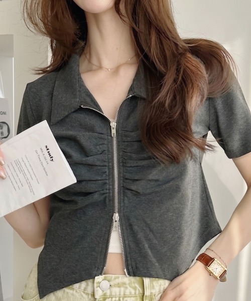 Ada.(エイダ)の「ダブルジップ ギャザーデザイン 襟付きカットソー(Tシャツ/カットソー・レディース・グレー/ブラック/カーキ/ホワイト/アイボリー/チャコール・M/L)」の5枚目の写真