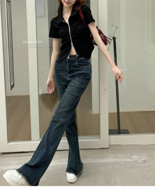 Ada.(エイダ)の「ダブルジップ ギャザーデザイン 襟付きカットソー(Tシャツ/カットソー・レディース・グレー/ブラック/カーキ/ホワイト/アイボリー/チャコール・M/L)」の10枚目の写真