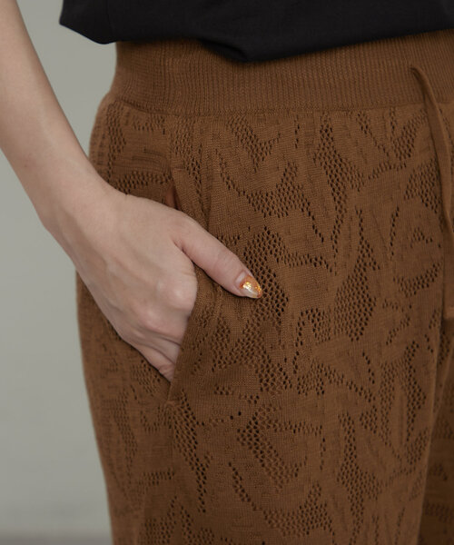earthy（アーシー）の「レースニットパンツ（その他パンツ・レディース・ブラウン/ブラック・SMALL/MEDIUM）」の5枚目の写真