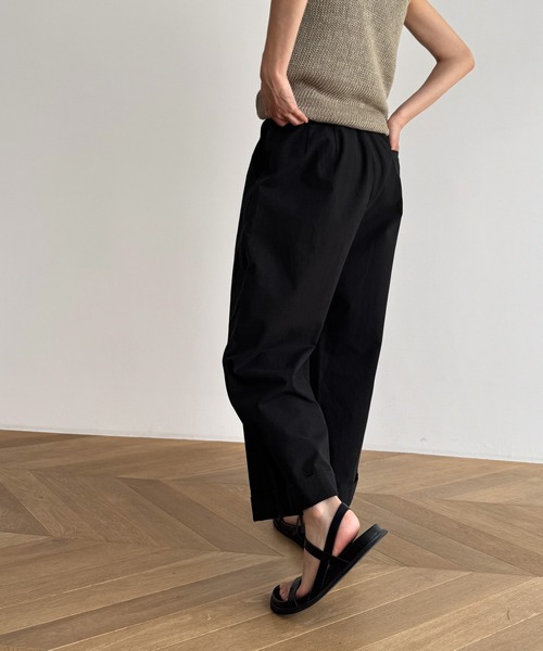 CANAL JEAN（キャナルジーン）の「HARING　コットンチノワイドパンツ（チノパンツ・レディース・ブラック/ベージュ・SMALL/MEDIUM/X-SMALL）」の7枚目の写真