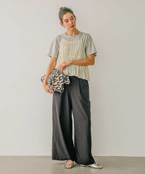 BAYFLOW（ベイフロー）の「[前後で着られる]2WAYラメキャミビスチェ（キャミソール・レディース・グレー/オフホワイト/ライトブルー/ブラック・FREE）」の6枚目の写真