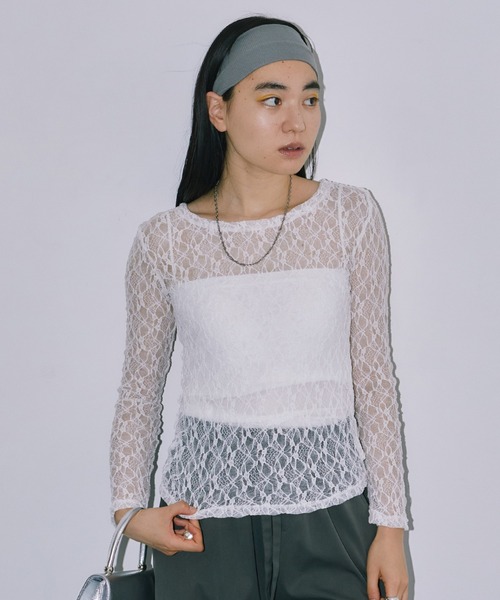 LIENCOEUR(リアンクール)の「ミニフラワーレーストップス(Tシャツ/カットソー・レディース・ホワイト/ブラック・FREE)」の4枚目の写真