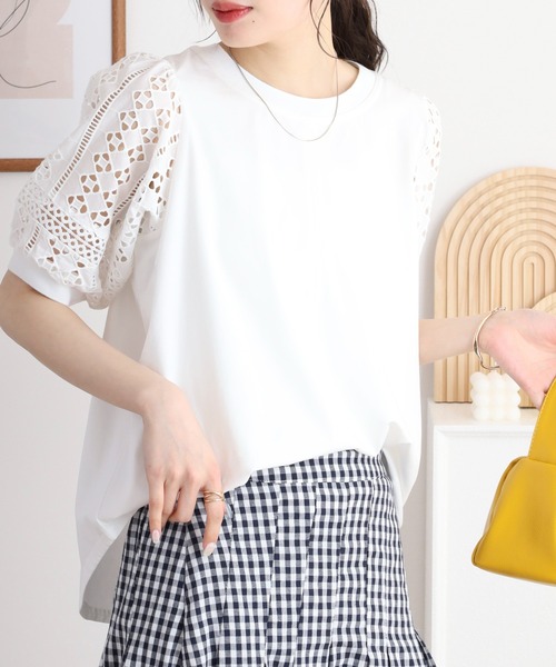 BRODIAEA(ブローディア)の「BRODIAEA 袖レース切り替えバックスリット5分袖カットソー(Tシャツ/カットソー・レディース・ベージュ/ネイビー/オフホワイト・40)」の6枚目の写真