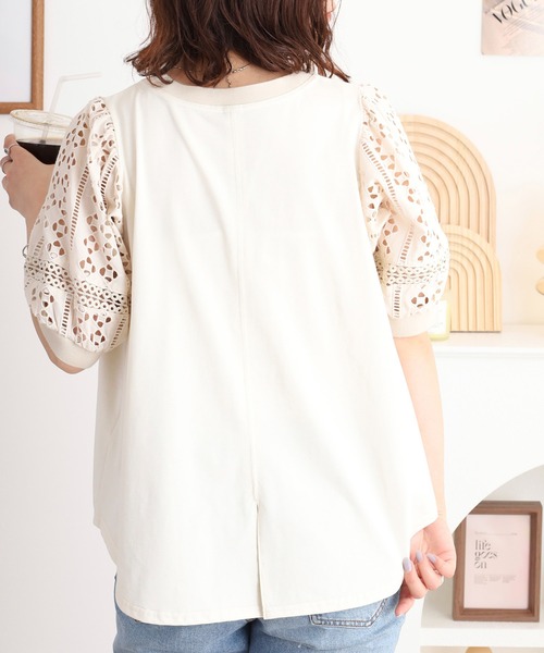 BRODIAEA(ブローディア)の「BRODIAEA 袖レース切り替えバックスリット5分袖カットソー(Tシャツ/カットソー・レディース・ベージュ/ネイビー/オフホワイト・40)」の13枚目の写真