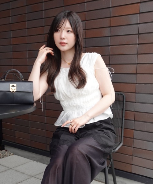 SENEE（セニー）の「shirring blouse（シャーリングブラウス）（シャツ/ブラウス・レディース・グレー/ホワイト・FREE）」の19枚目の写真