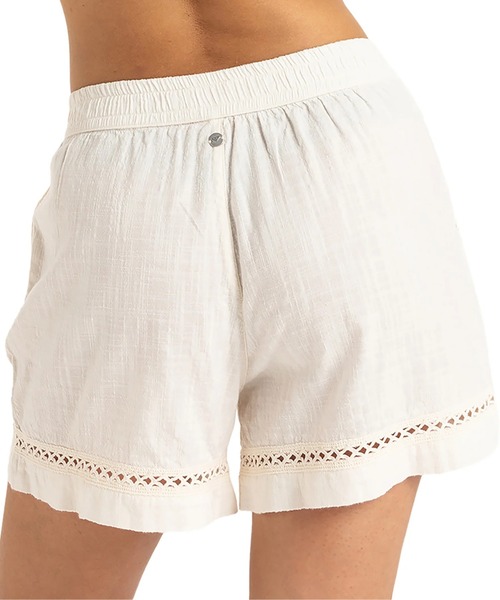 ROXY(ロキシー)の「SALTY SEA /ロキシーリネンショートパンツ(その他パンツ・レディース・ホワイト・X-SMALL/SMALL/MEDIUM)」の8枚目の写真