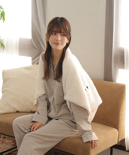 セール】モンスター 3way ブランケット 防寒 節電 ボア コンパクト