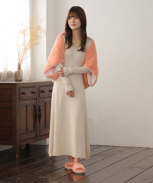 モンスター 3way ブランケット 防寒 節電 ボア コンパクト 刺繍