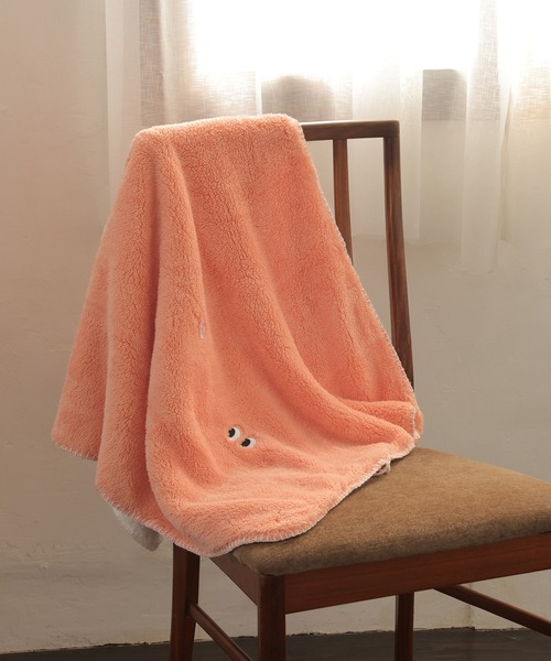 ♡R♡ブランケット モンスター 3way ブランケット 防寒 節電 ボア コンパクト 刺繍