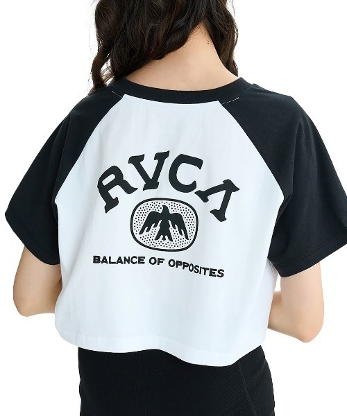 RVCA（ルーカ）の「RVCA レディース TAOS CROPPED RAGLAN ST Tシャツ 【2025年夏モデル】/ルーカラグランスリーブクロップド丈半袖Tシャツ（Tシャツ/カットソー・レディース・グレー/ブラウン系その他/ホワイト・SMALL/MEDIUM/LARGE）」の21枚目の写真