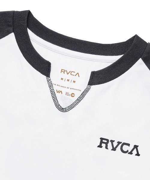 RVCA（ルーカ）の「RVCA レディース TAOS CROPPED RAGLAN ST Tシャツ 【2025年夏モデル】/ルーカラグランスリーブクロップド丈半袖Tシャツ（Tシャツ/カットソー・レディース・グレー/ブラウン系その他/ホワイト・SMALL/MEDIUM/LARGE）」の20枚目の写真