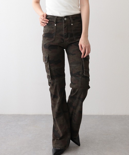 Lace Ladies(レースレディース)の「迷彩 ウォッシュ加工 切り替え フレア カーゴパンツ(カーゴパンツ・レディース・グリーン・XL/L/M/S)」の6枚目の写真